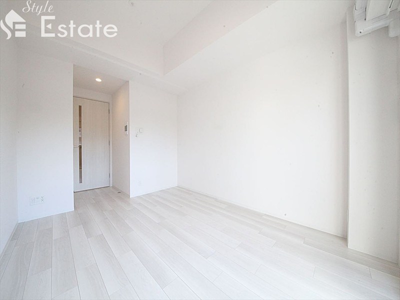 居室・リビング　内装