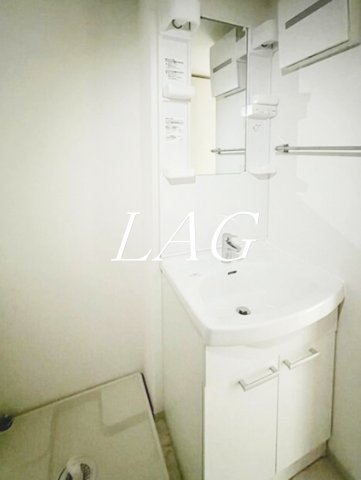 洗面設備　洗面台です。