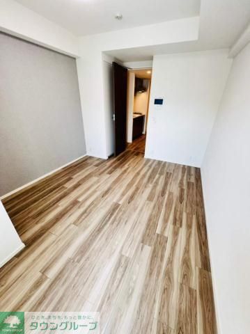 居室・リビング　玄関