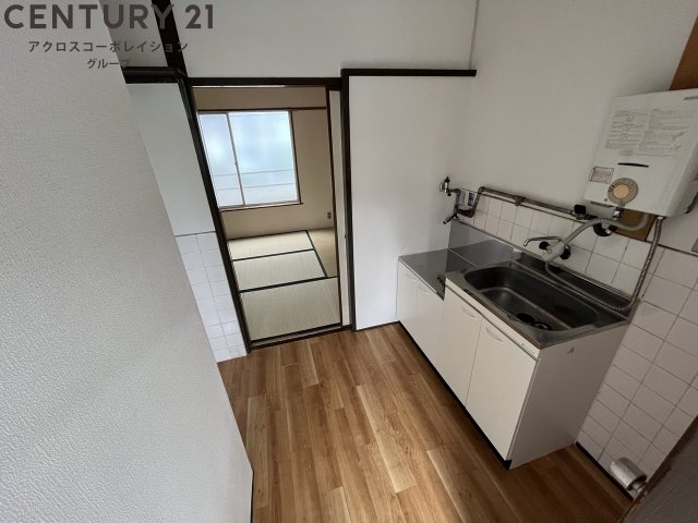 居室・リビング　エアコン付きで初期費用を抑えられます☆