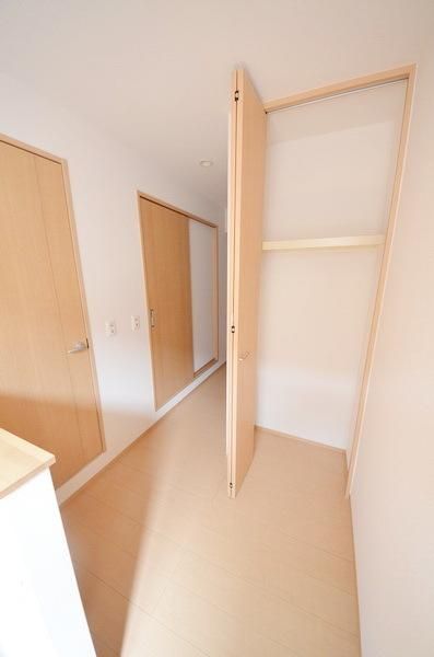 その他設備　☆廊下に収納あります