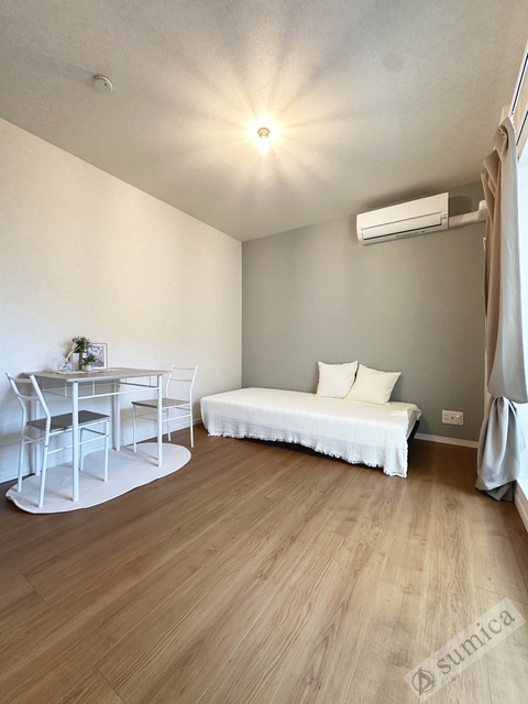 居室・リビング　ネットは無料で利用可能です♪♪