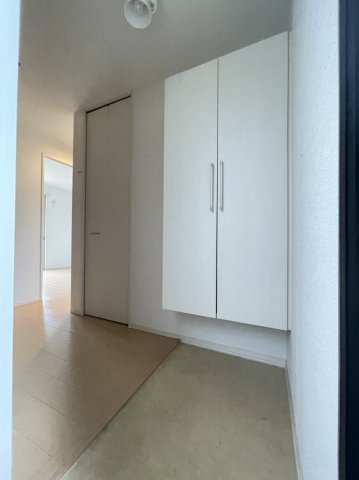 玄関　グランドアトリオ神戸西