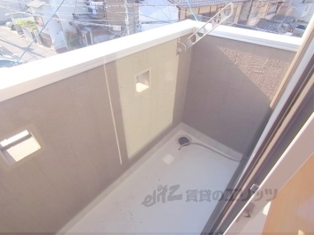 バルコニー　西向きのベランダです。