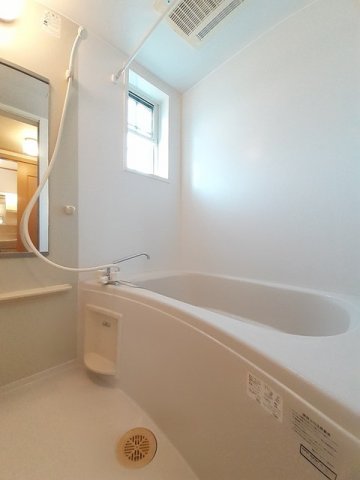 バス・シャワールーム　お風呂です