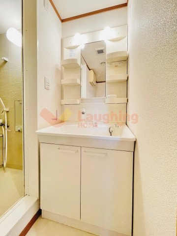 洗面設備　朝の身支度には欠かせない独立洗面化粧台