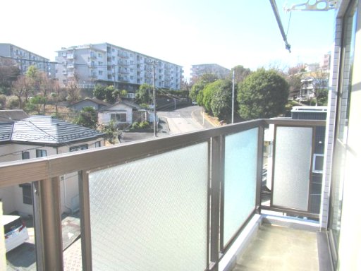 バルコニー　バルコニーがあります