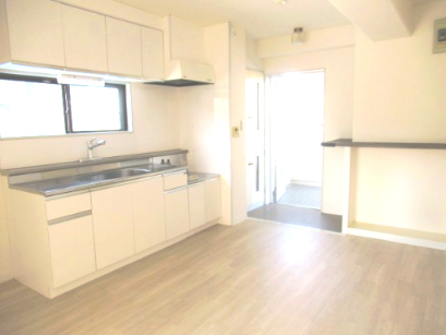 居室・リビング　使いやすい居間です