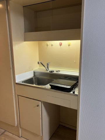 キッチン　キッチン　家具家電付きです