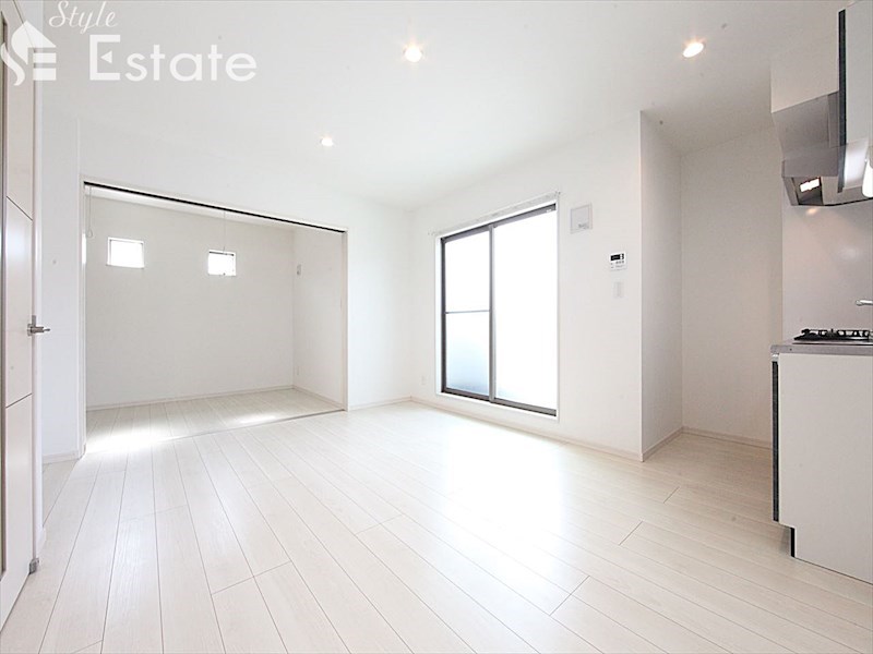 居室・リビング　内装