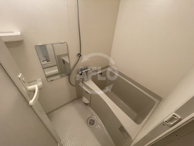 バス・シャワールーム　ＧＲＩＤ（グリッド）　浴室