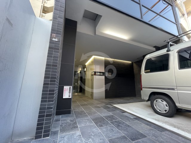 エントランス　ＧＲＩＤ（グリッド）　エントランス