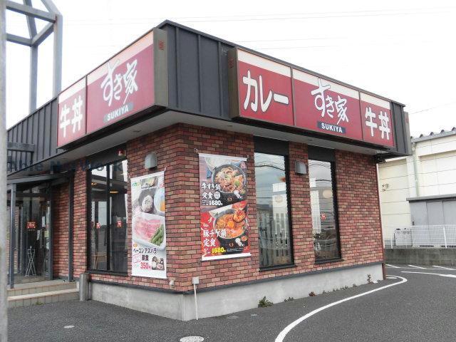飲食店　すき家小牧久保一色店（飲食店）まで731m