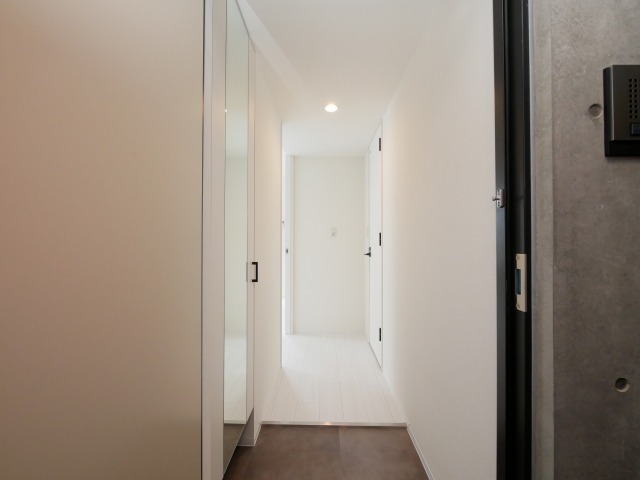 玄関　広々とした玄関です！