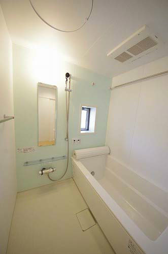 バス・シャワールーム　類似室内