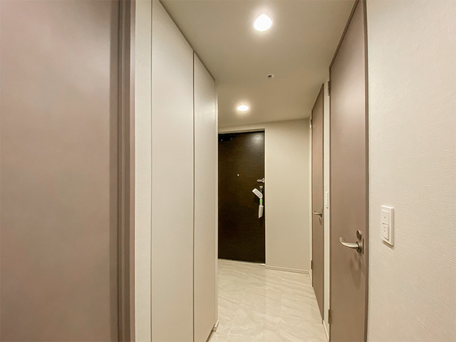 玄関　※写真は同タイプ住戸です。