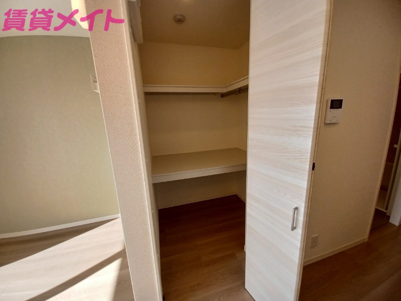 収納　※同型別部屋写真