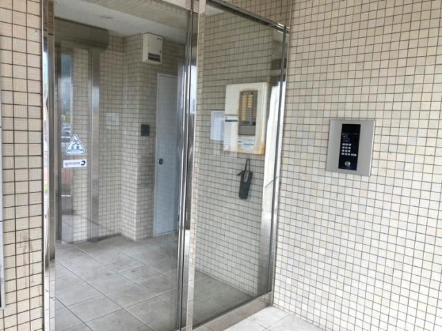 エントランス　エントランス部分