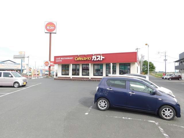 飲食店　ガスト（飲食店）まで333m