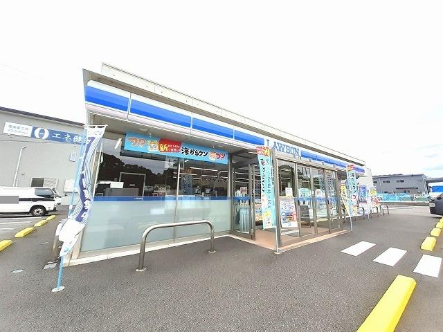コンビニ　ローソン（コンビニ）まで600m
