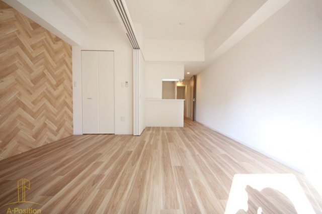 居室・リビング　セレニテ堺筋本町プリエ