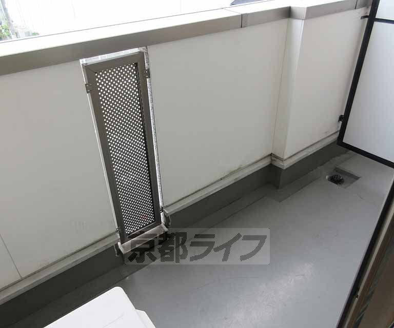 バルコニー　日当たりのよいバルコニーです！