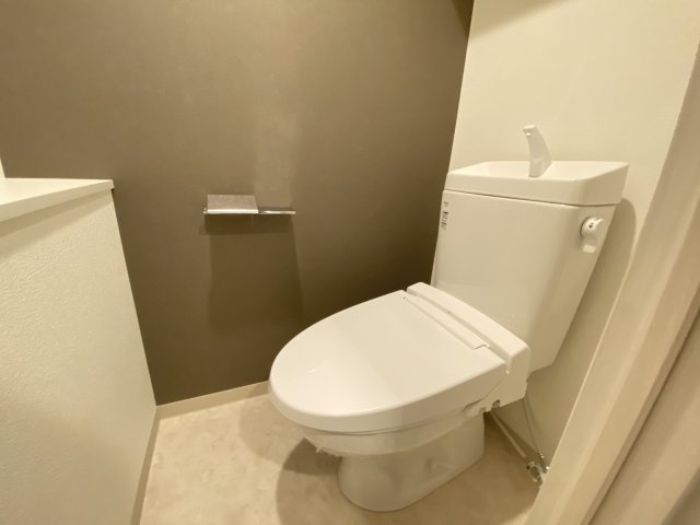 トイレ　同一タイプです。