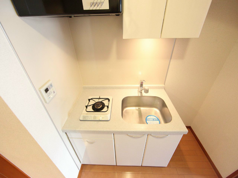 キッチン　キッチン（ガス1口コンロ付）冷蔵庫・レンジ等ご用意できます