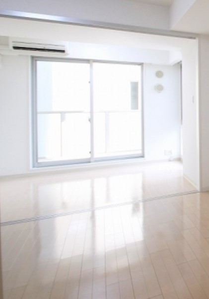 居室・リビング　☆明るい居室☆