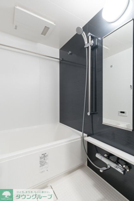 バス・シャワールーム　※写真は同タイプ住戸です。