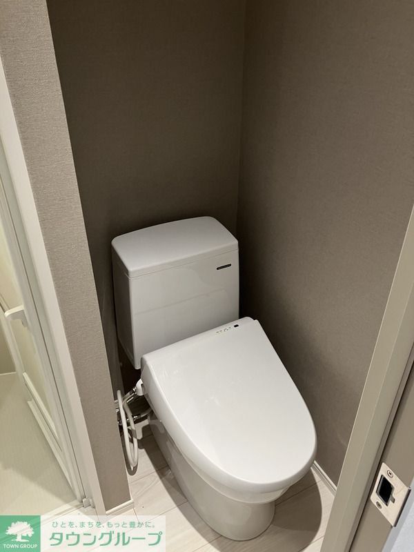 トイレ　トイレ