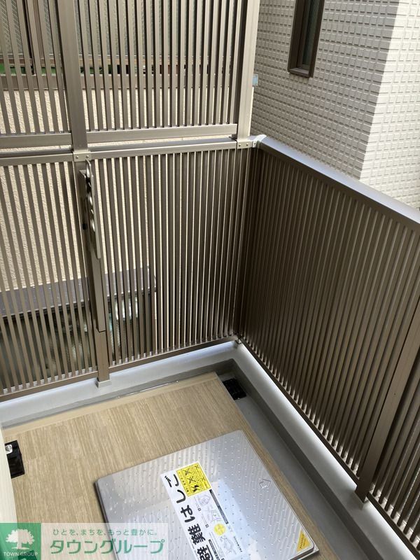 バルコニー　バルコニー