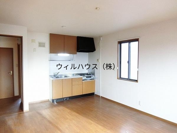 居室・リビング　広々としたリビング！