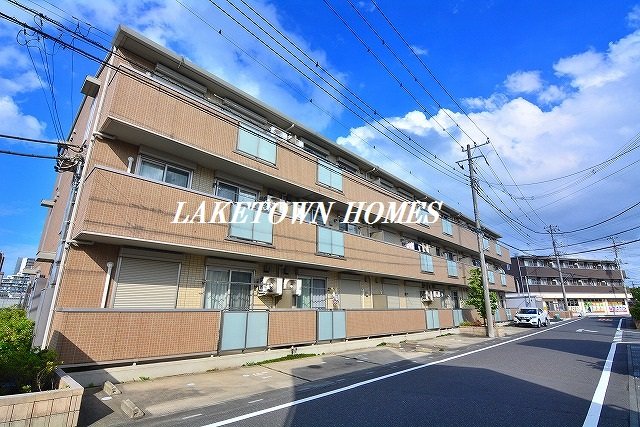 建物外観　吉川市のお住まい探しなら当社にお任せください。