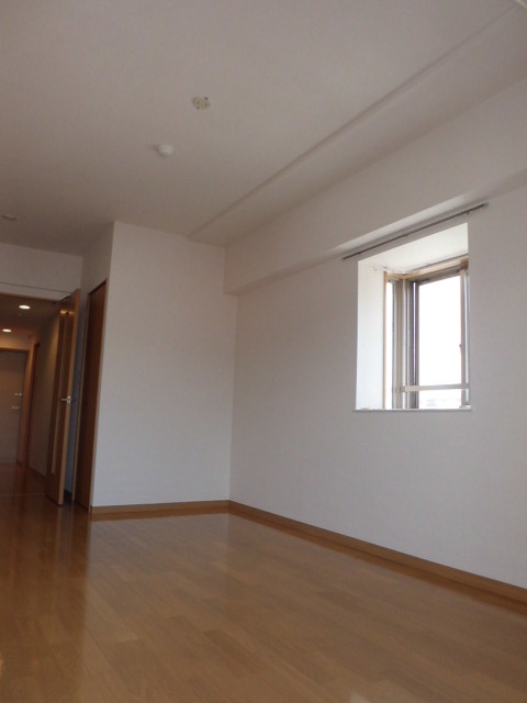 居室・リビング　※写真は別部屋です