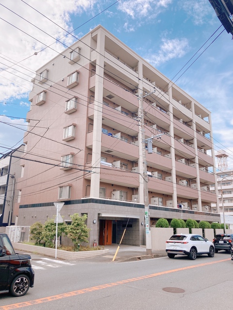 建物外観　☆「菊名」駅徒歩９分に立地してます☆駅まで平坦です☆