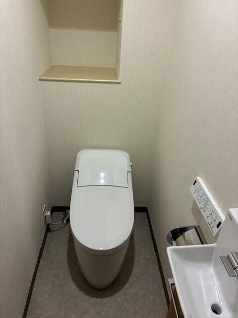 トイレ　別部屋参考写真です