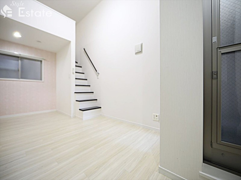 居室・リビング　内装