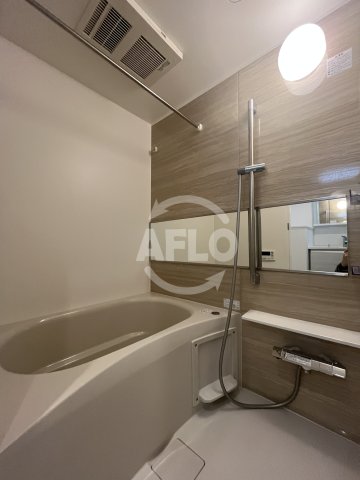 バス・シャワールーム　エスタート御幣島　浴室