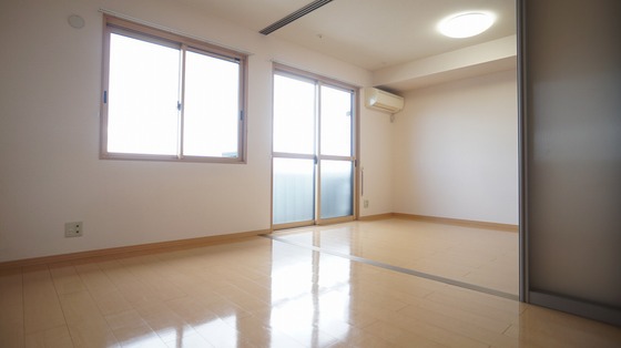 居室・リビング　リビング