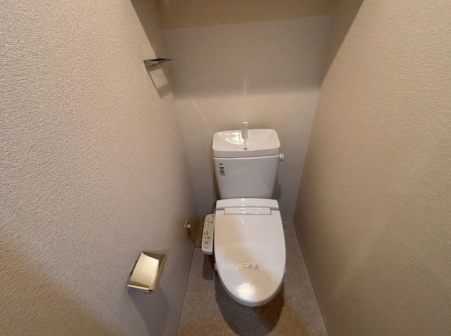 トイレ　トイレ