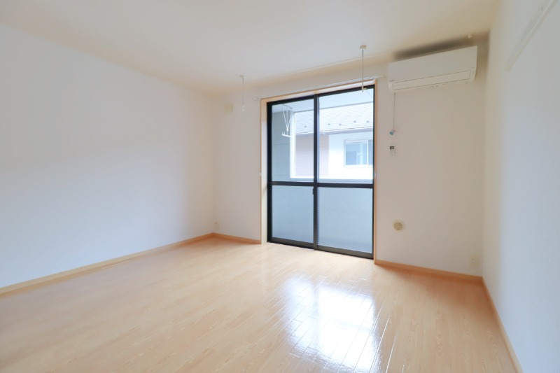 居室・リビング　図面と現状に相違がある場合には現状を優先