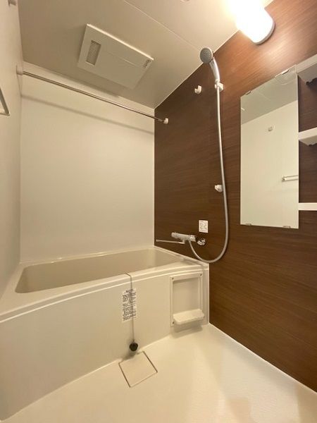 バス・シャワールーム　※代表タイプの写真のため実際と異なる場合がございます