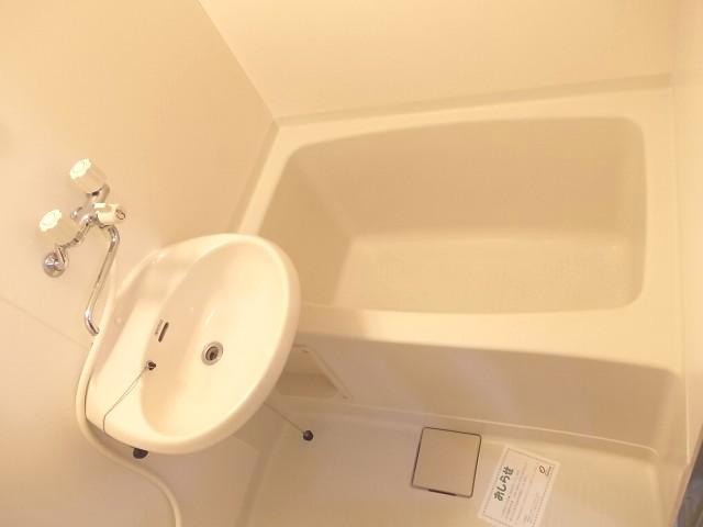 バス・シャワールーム　バス