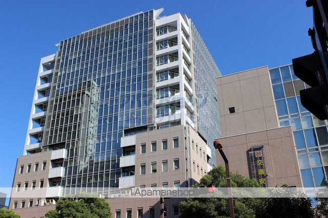 役所　福山市役所（役所）まで933m