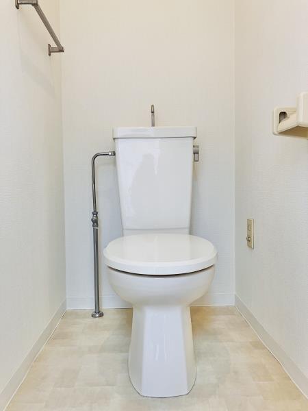 トイレ　※別室参考写真