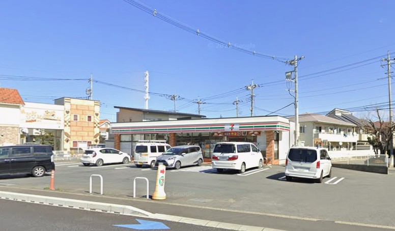 コンビニ　セブンイレブン所沢泉町店（コンビニ）まで498m