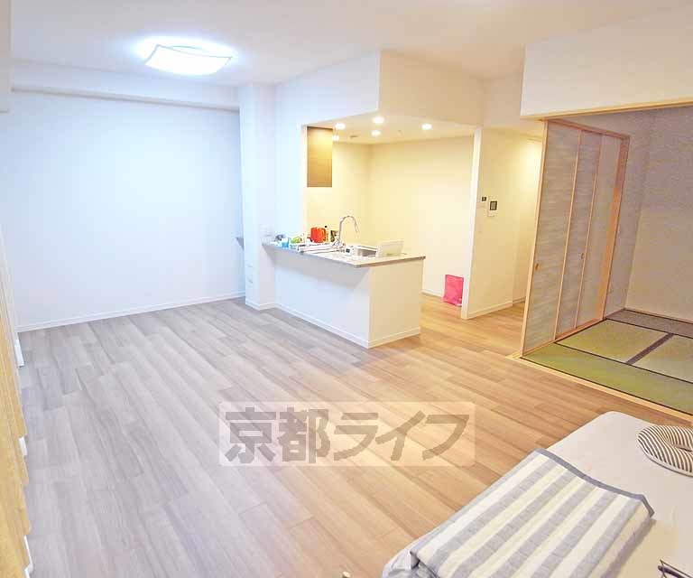 居室・リビング　広々としたリビングです。