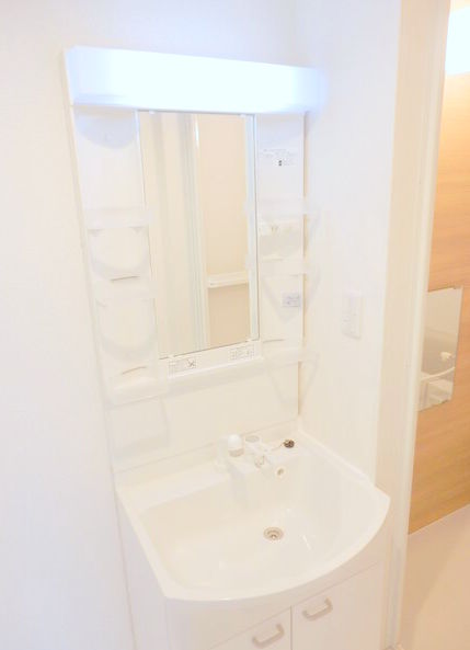 洗面設備　シャンプードレッサーです☆