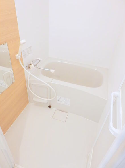 バス・シャワールーム　バスルームです☆